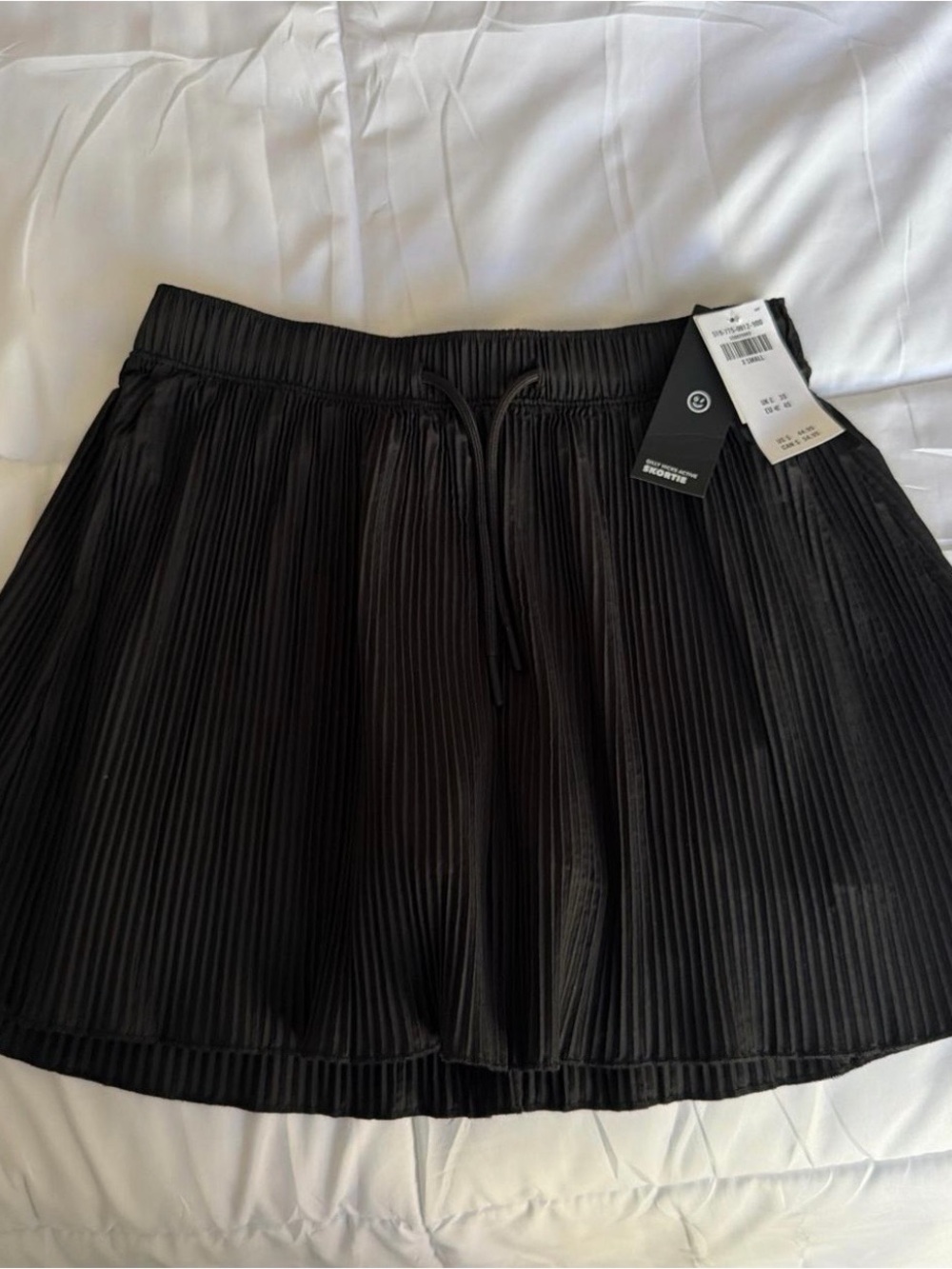 Gilly Hicks Active Black Pleated Skort NWT XS